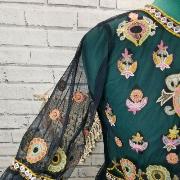 BBWM Sheer Top Embroidery Floral Boho Festival M - Picture 3 of 8